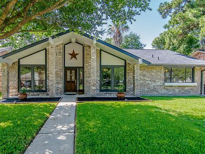 6915 Five Forks Dr, Spring, TX, 77379