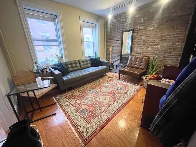 59 Myrtle St #5 — Photo 7