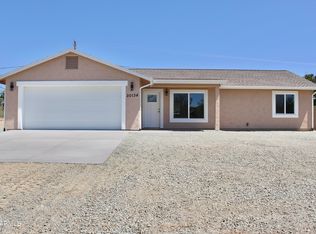20134 E Lakeside Rd, Mayer, AZ 86333