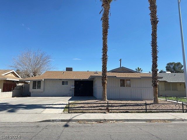 1st image of 3432 Miramar Dr