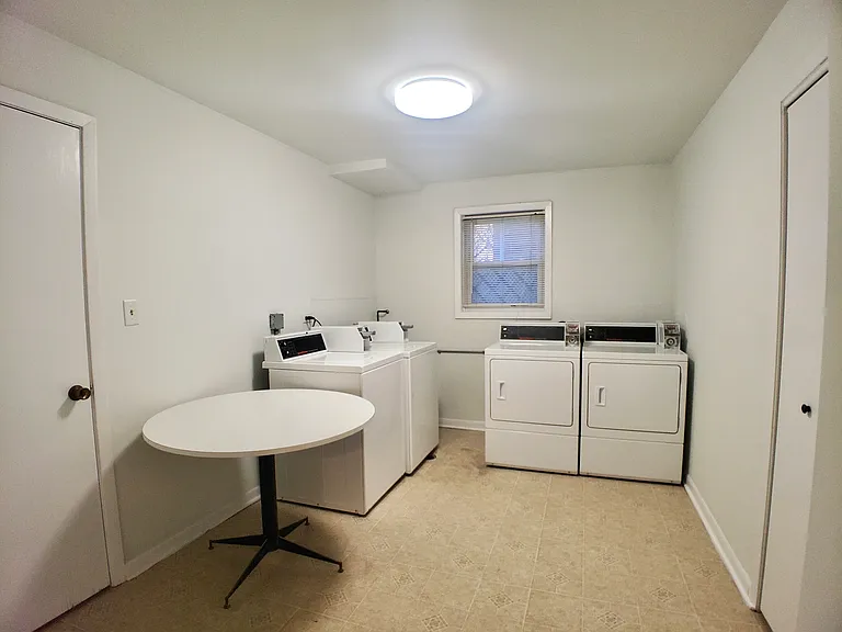 9109 Sahler Ave #3 — Photo 11