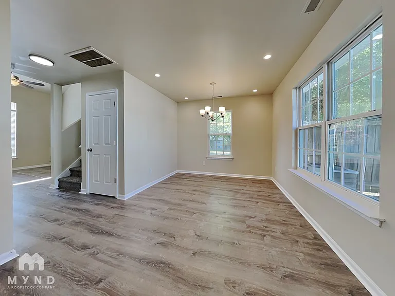 5146 Brooktree Dr — Photo 7