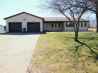 14364 Sturbridge Rd NE, Alliance, OH 44601