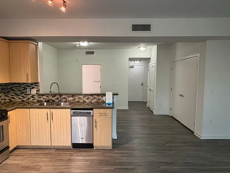 Canvas LA — Photo 64