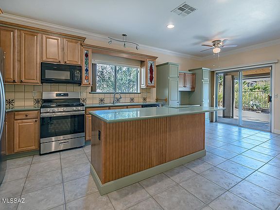 5th image of 12840 N Yellow Orchid Dr