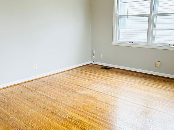 5th image of 312 N 42nd St
