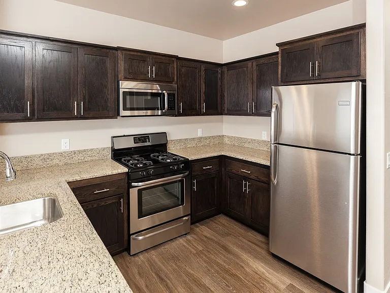 Located In South Chico! Uptown Place Apartments — Photo 3