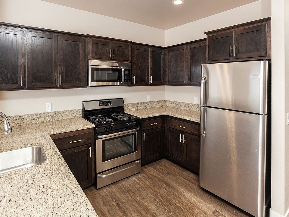 Uptown Place Apartments - 119 W 17th St Chico CA | Zillow