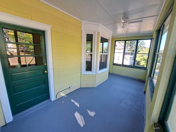 3rd image of 2071 N Main St