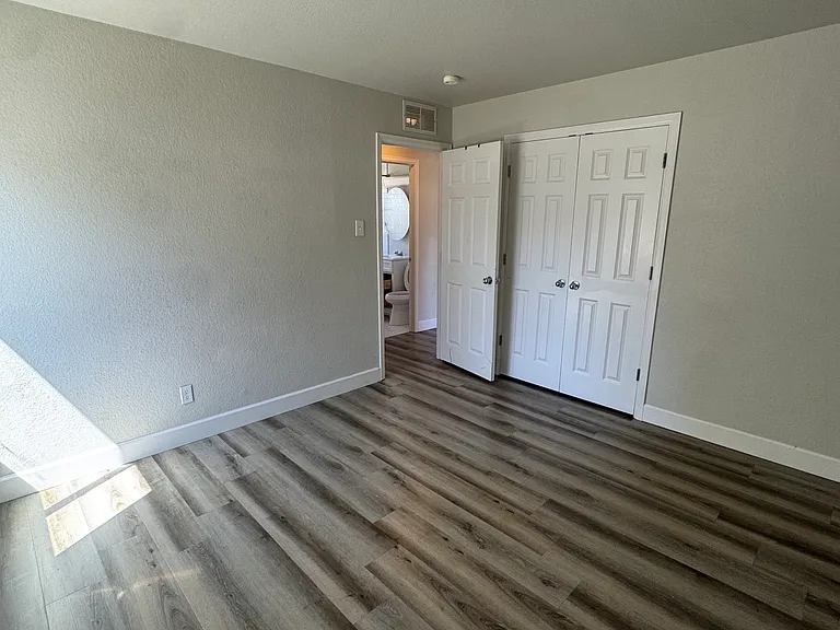 3299 S Forest St — Photo 14