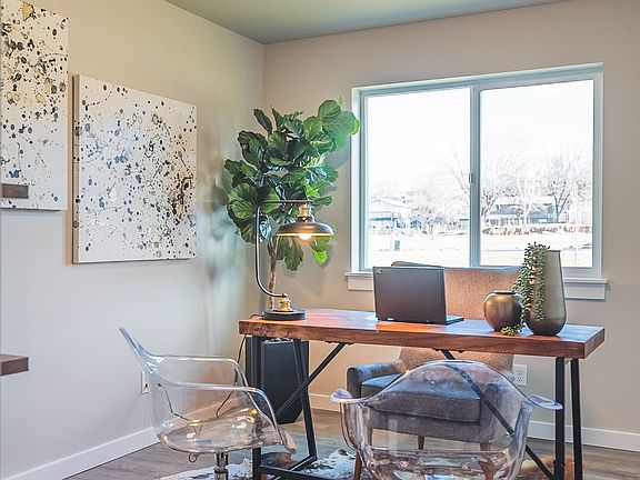 4th image of 123 E 9th Avenue #52