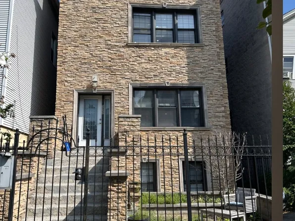 1522 W Superior St #3, Chicago, IL 60622