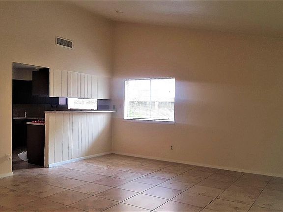 4th image of 10507 Permian Dr
