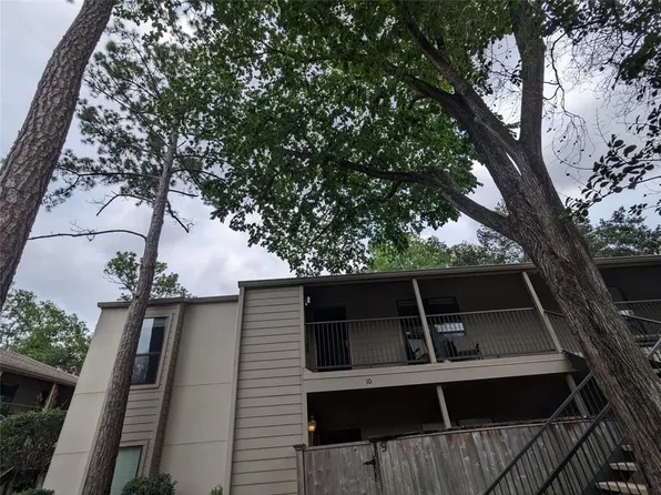 1100 Augusta Dr APT 10, Houston, TX 77057