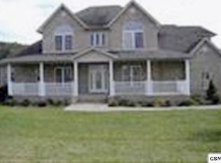 2788 River Island Blvd, Kodak, TN 37764