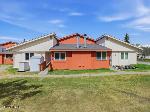 4322 Reka Dr, Anchorage, AK 99508