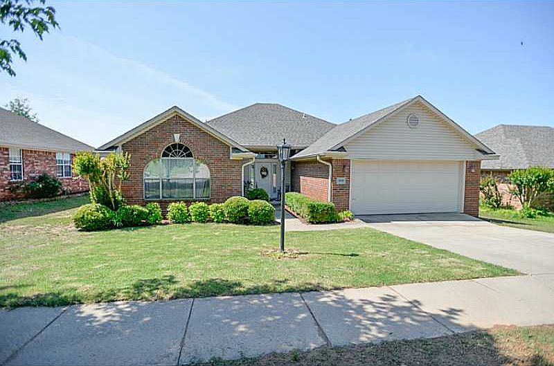 1st image of 315 Northridge Dr