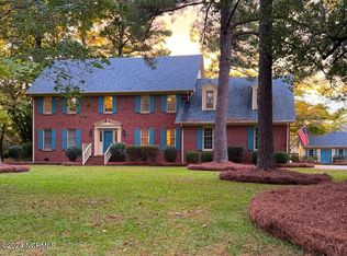 4509 Berkley Dr, Trent Woods, NC 28562