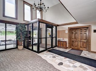 Somerset Place Apartments - Cambridge, Cambridge, ON N1R 3H4