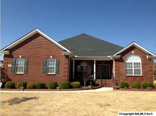 25851 Cobblestone Ln, Athens, AL 35613