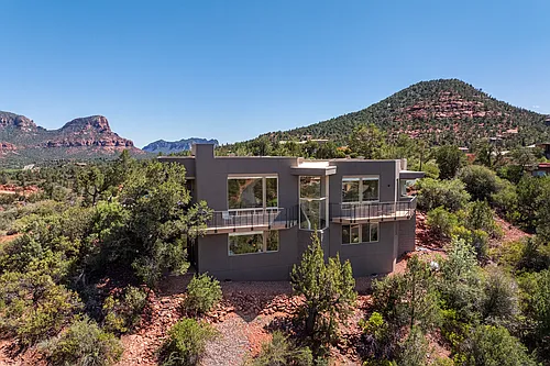 30 Saint Moritz Rd Photo 1