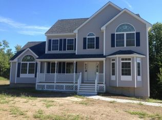 25 Montana Dr, Sandown, NH 03873