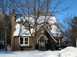 1005 N Owaissa St, Appleton, WI 54911