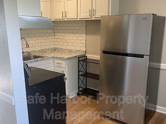5th image of 1281 Little Bay Ave APT 6