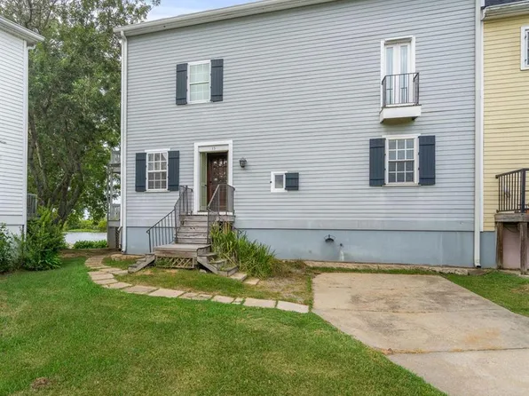15 Place Lafitte, Madisonville, LA 70447