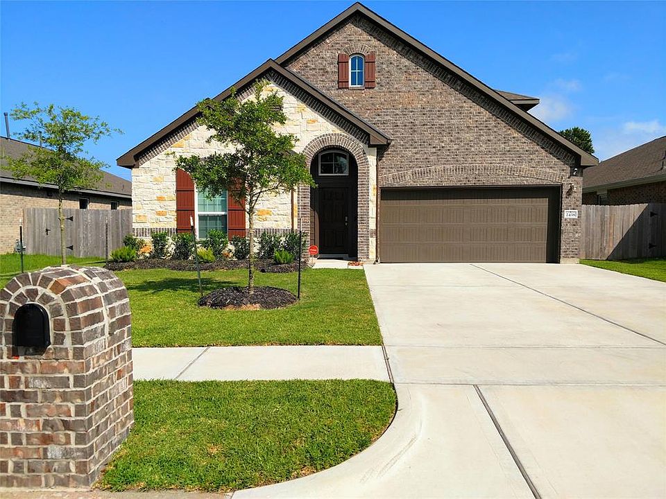 1st image of 2438 Bay Hill Dr