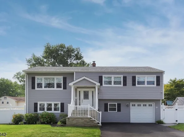 131 Prospect St, Clark Twp., NJ 07066