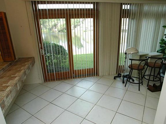 5th image of 4164 Pinelake Ln APT 101