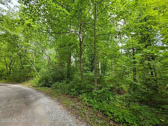 3rd image of 6102 Troxelville Rd