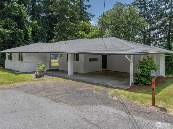 121 Lowrane Drive, Kelso, WA 98626