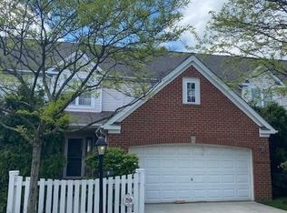 5 Shaker Glen Ln, Beachwood, OH 44122
