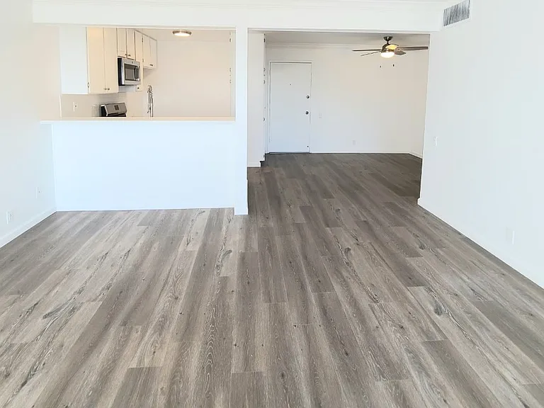 Annandale Terrace Apartments — Photo 9