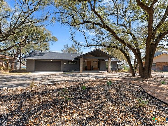 4th image of 503 Arrowhead Point Rd