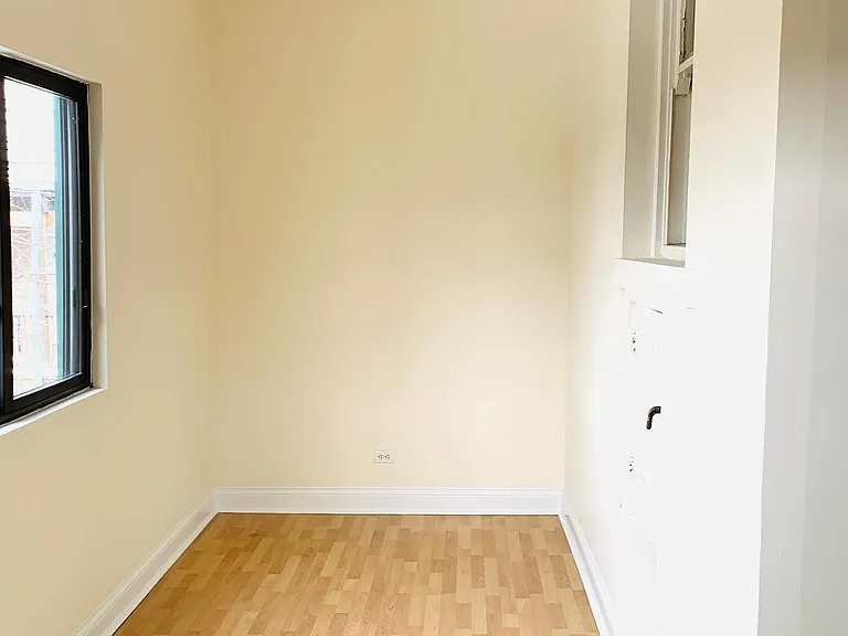 1350 N Kedzie Ave #3 — Photo 36