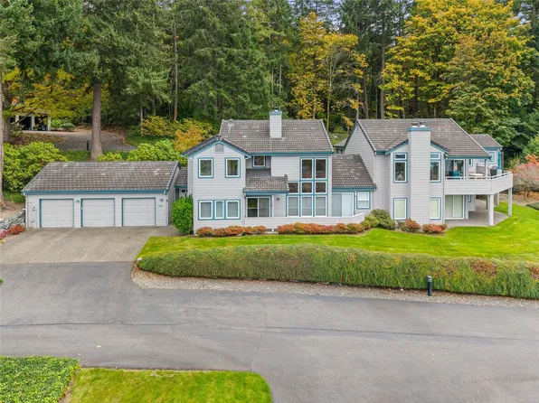 146 Cormorant Drive, Steilacoom, WA 98388