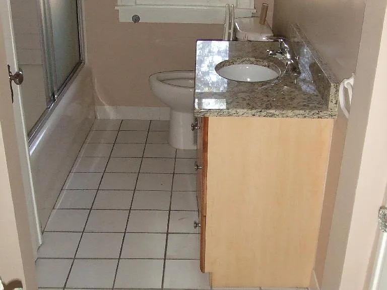 2191 Washington Ave #2 — Photo 11