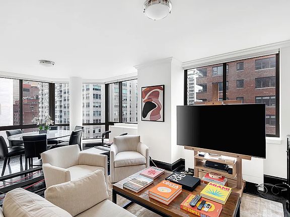 3rd image of 300 E 64th St APT 11A
