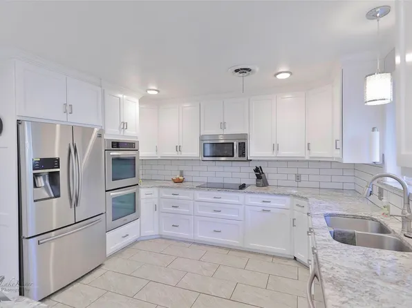 306 Shalimar Dr, Clyde, TX 79510