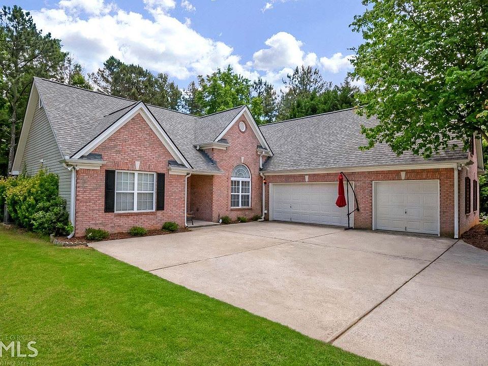 1st image of 2900 Jay Oak Dr
