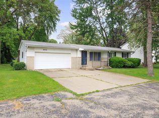 2070 Walton Blvd, Rochester Hills, MI 48309