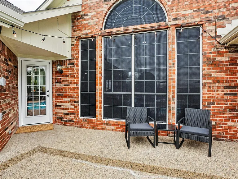 2401 Scarlet Oak Dr — Photo 37