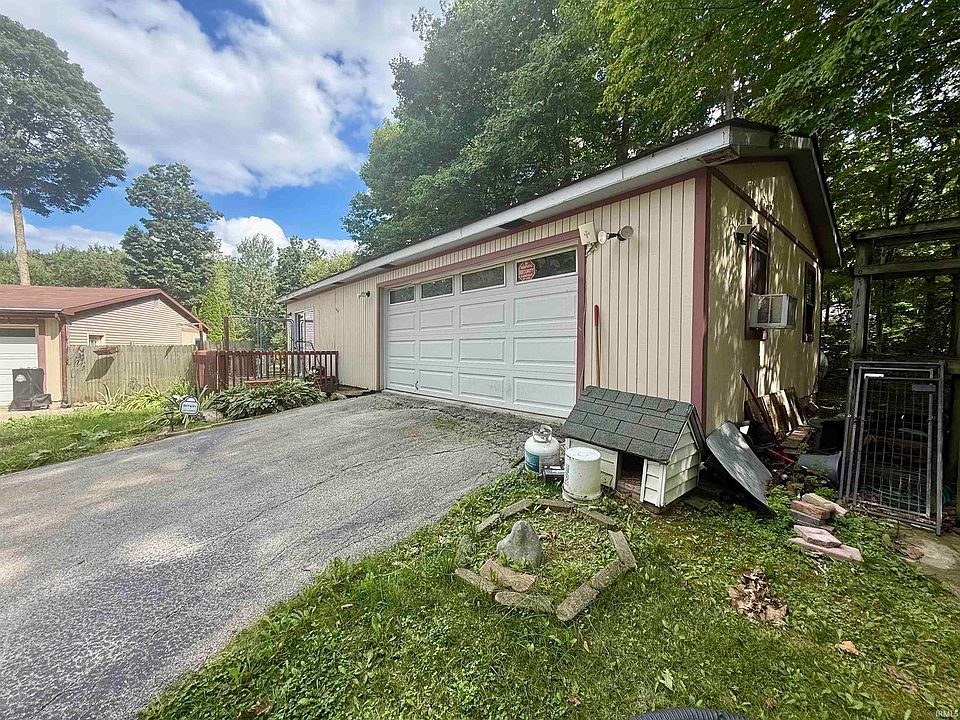 2335 County Road 23, Waterloo, IN 46793 | Zillow