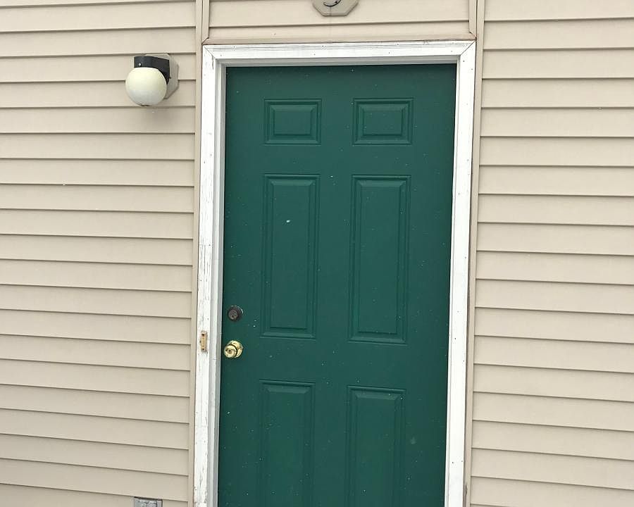1st image of 951 N Huntington St Unit 1