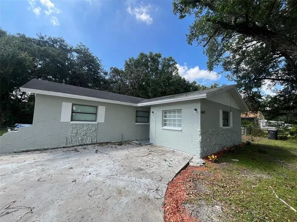 4423 Dolphin Dr, Tampa, FL 33617