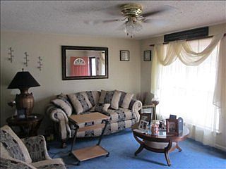4th image of 119 Fairman Ave