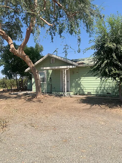 Building Photo - 1857 S Rainbow Ave